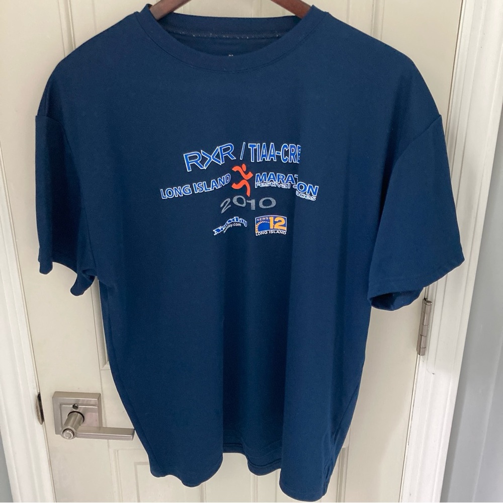 Long Island Marathon RXR 2010 T shirt Mens Medium 100% POLYESTER SS Double Sided